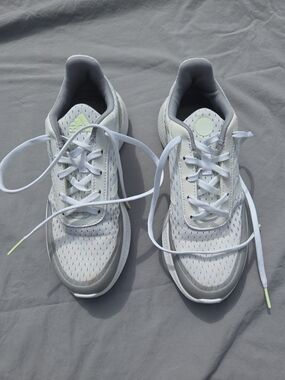 adidas - Women's Summervent Golf Shoes 6.5 VGUC
